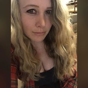 Meet your Posher, Lorena